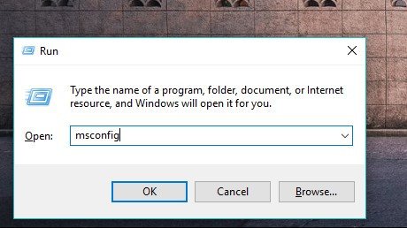 Giao diện quản lý ứng dụng khởi động cùng Windows để tối ưu tốc độ