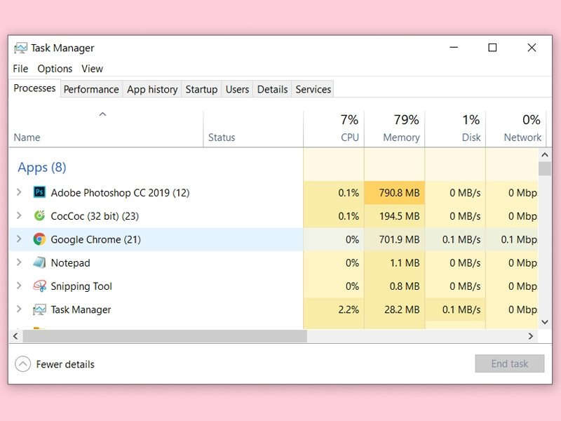 Giao diện Task Manager với tab Processes đang mở, hỗ trợ restart hệ thống
