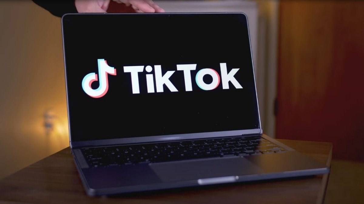 Giao diện TikTok lớn hơn khi xem trên máy tính