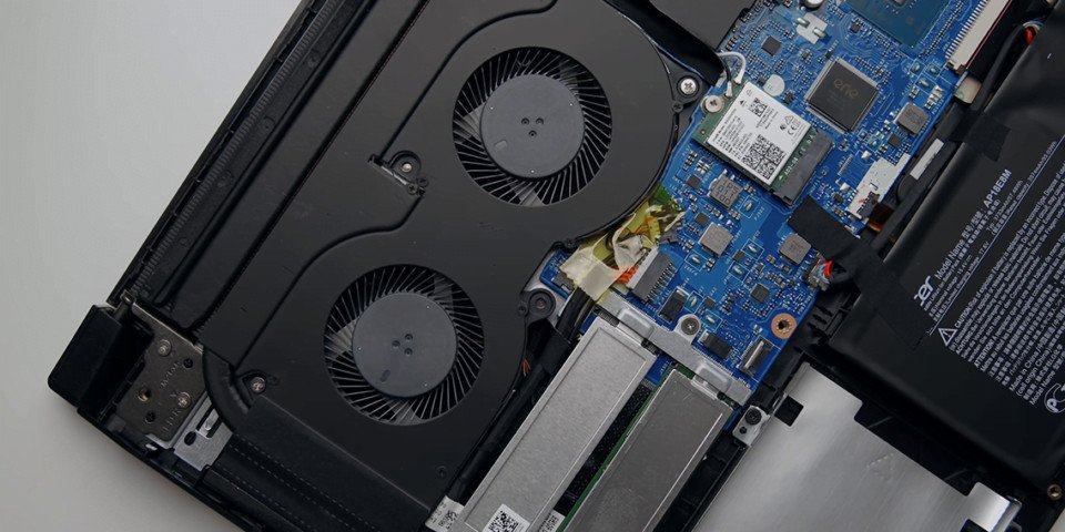 Hệ thống tản nhiệt độc đáo của laptop Acer Gaming Nitro 5