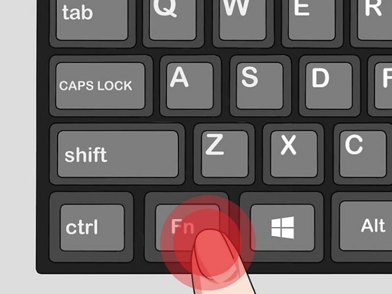 Hình ảnh cận cảnh nút Fn trên bàn phím laptop Dell, nhấn mạnh chức năng đặc biệt của nó.