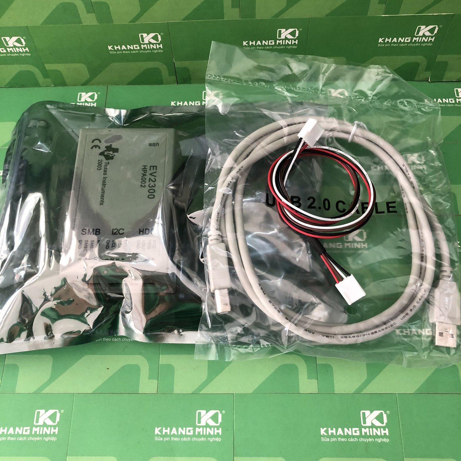 Hình ảnh chi tiết thiết bị reset pin laptop EV2300 HPA002 chuyên dụng