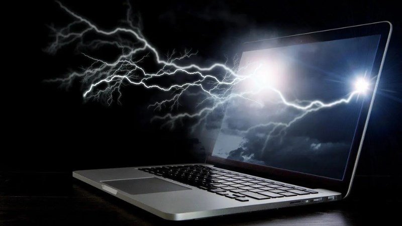 Hư main laptop do sét đánh trực tiếp hoặc gián tiếp qua đường điện
