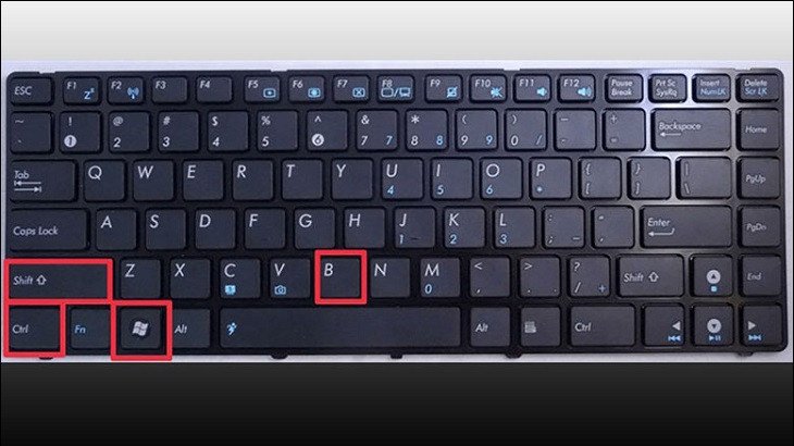 Khởi động lại driver card đồ họa để xử lý laptop Lenovo bị đơ