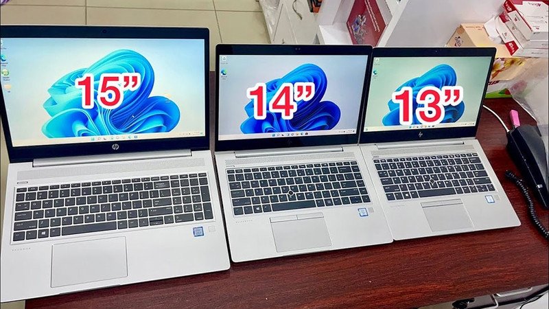 Kích thước màn hình laptop ảnh hưởng đến chi phí thay thế