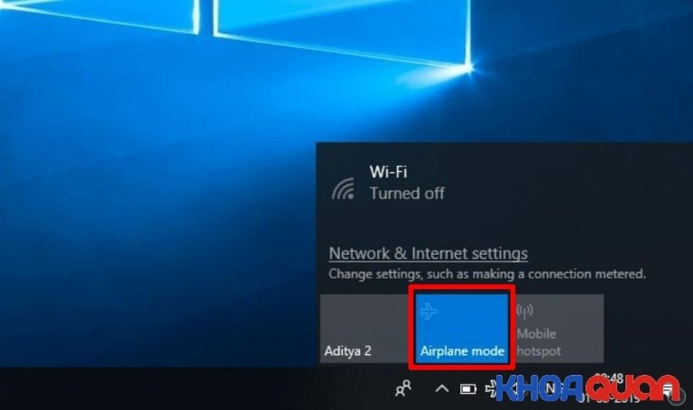 Kiểm tra chế độ máy bay của máy, đưa về chế độ bình thường để laptop Dell có thể bắt được wifi