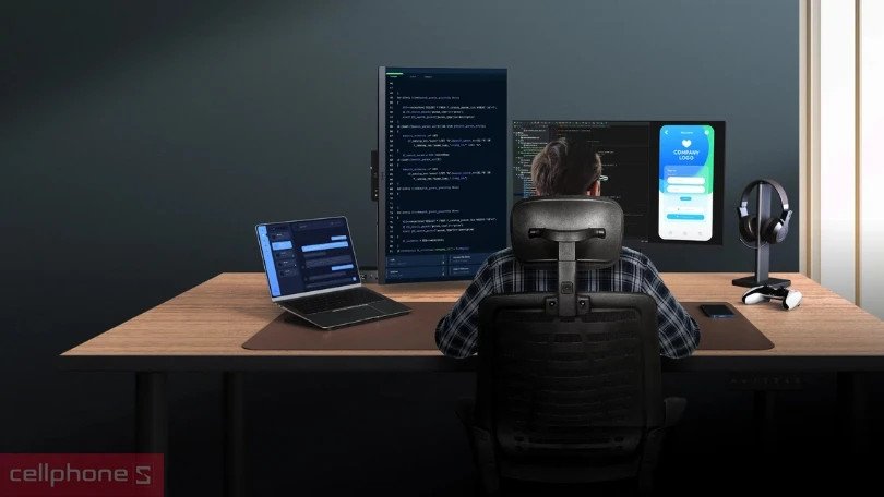 kiểm tra định kỳ hiệu suất màn hình đôi laptop