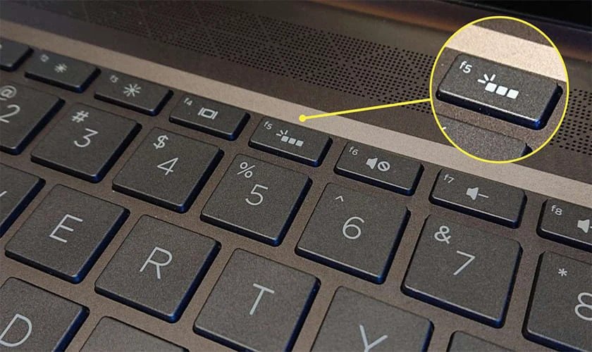 Kiểm tra phím chức năng để xác định cách đổi màu đèn led bàn phím laptop