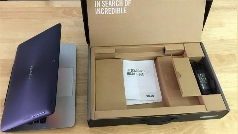 Kiểm tra phụ kiện đi kèm laptop xem có nguyên vẹn và đầy đủ không