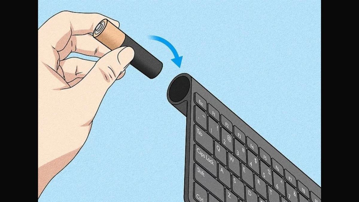 Kiểm tra và lắp pin cho bàn phím Bluetooth trước khi kết nối với máy tính xách tay