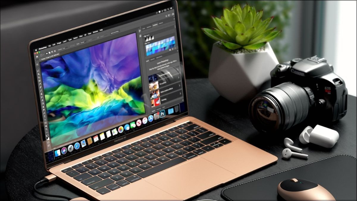 Laptop 13.3 inch lý tưởng cho người dùng di chuyển thường xuyên