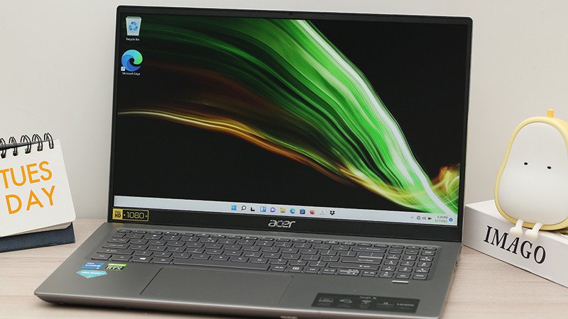 Laptop Acer Swift X, ví dụ về một thiết bị có khả năng xử lý đồ họa dễ dàng, phù hợp cho cấu hình laptop chạy Photoshop