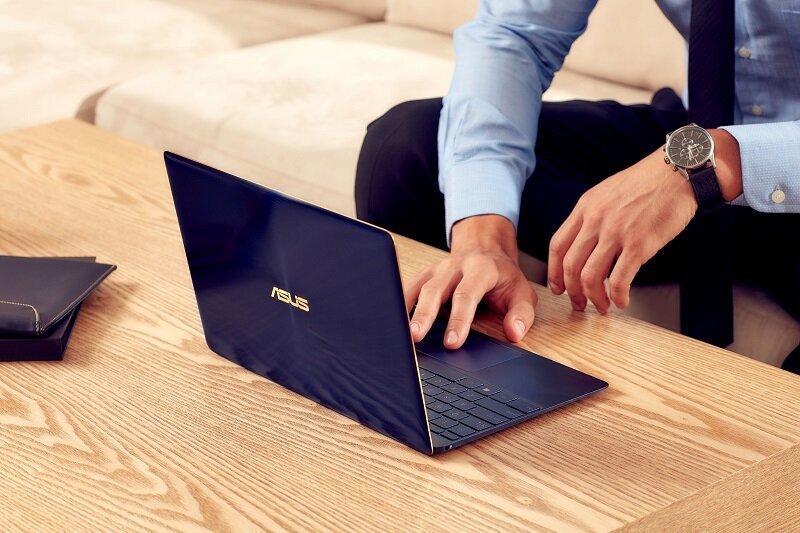 Laptop Asus nổi bật với hiệu năng ổn định và thiết kế hiện đại