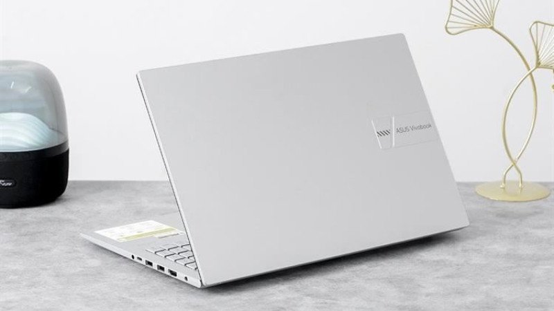 Laptop Asus Vivobook 15 X1504VA i3 1315U nhẹ nhàng và tiện lợi