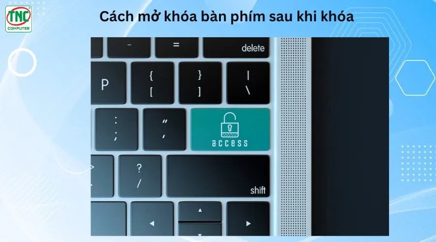 Laptop Asus với bàn phím đã được tắt để bảo vệ khỏi thao tác ngoài ý muốn