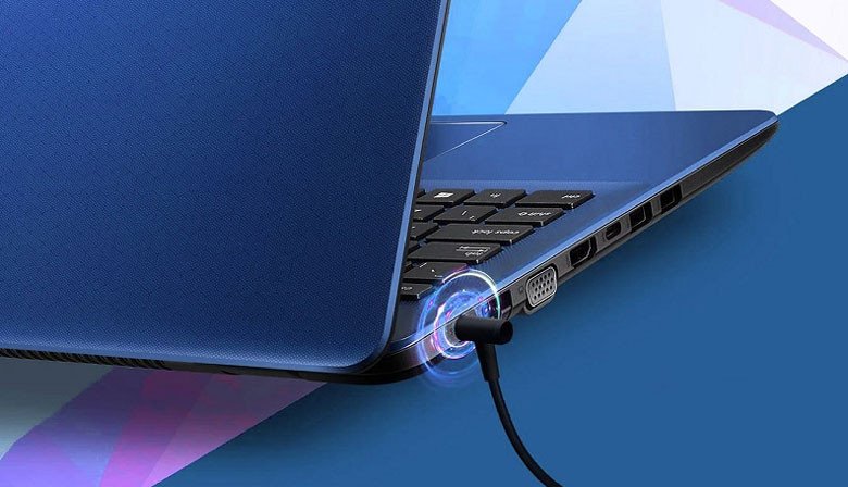 laptop cắm sạc liên tục và lý do