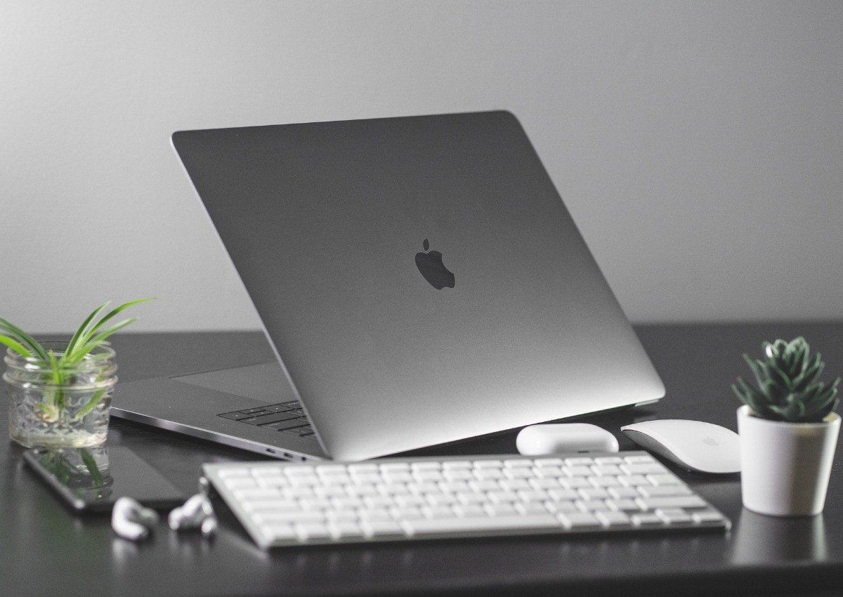 Laptop đạt chuẩn quân sự