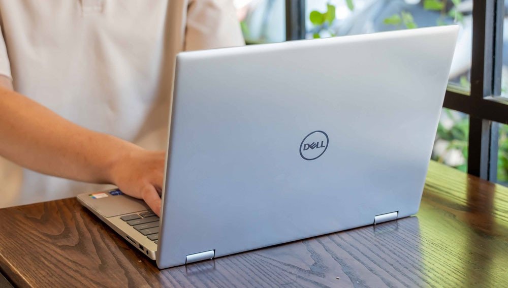 Laptop Dell Core i7 màn hình cảm ứng hỗ trợ bút Stylus