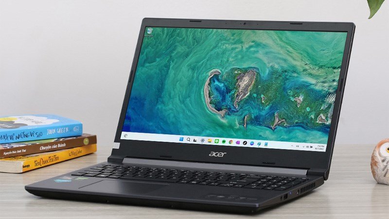 Laptop Dell đa dạng mẫu mã và cấu hình