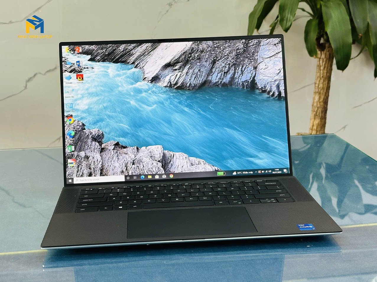 Laptop Dell XPS cũ dòng doanh nhân cao cấp và bền bỉ