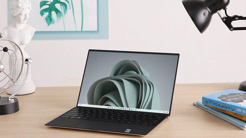 Laptop doanh nhân với vẻ ngoài sang trọng