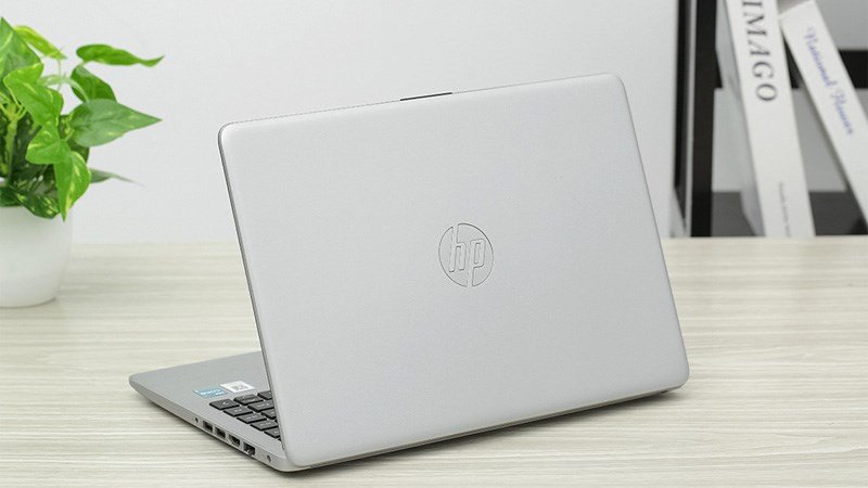 Laptop HP cơ bản đáp ứng tốt mọi tác vụ xử lý hàng ngày với mức giá phải chăng.