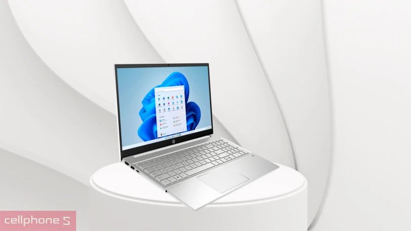 Laptop HP Pavilion 15-eg3111tu 8u6l8pa chạy hệ điều hành Windows 11