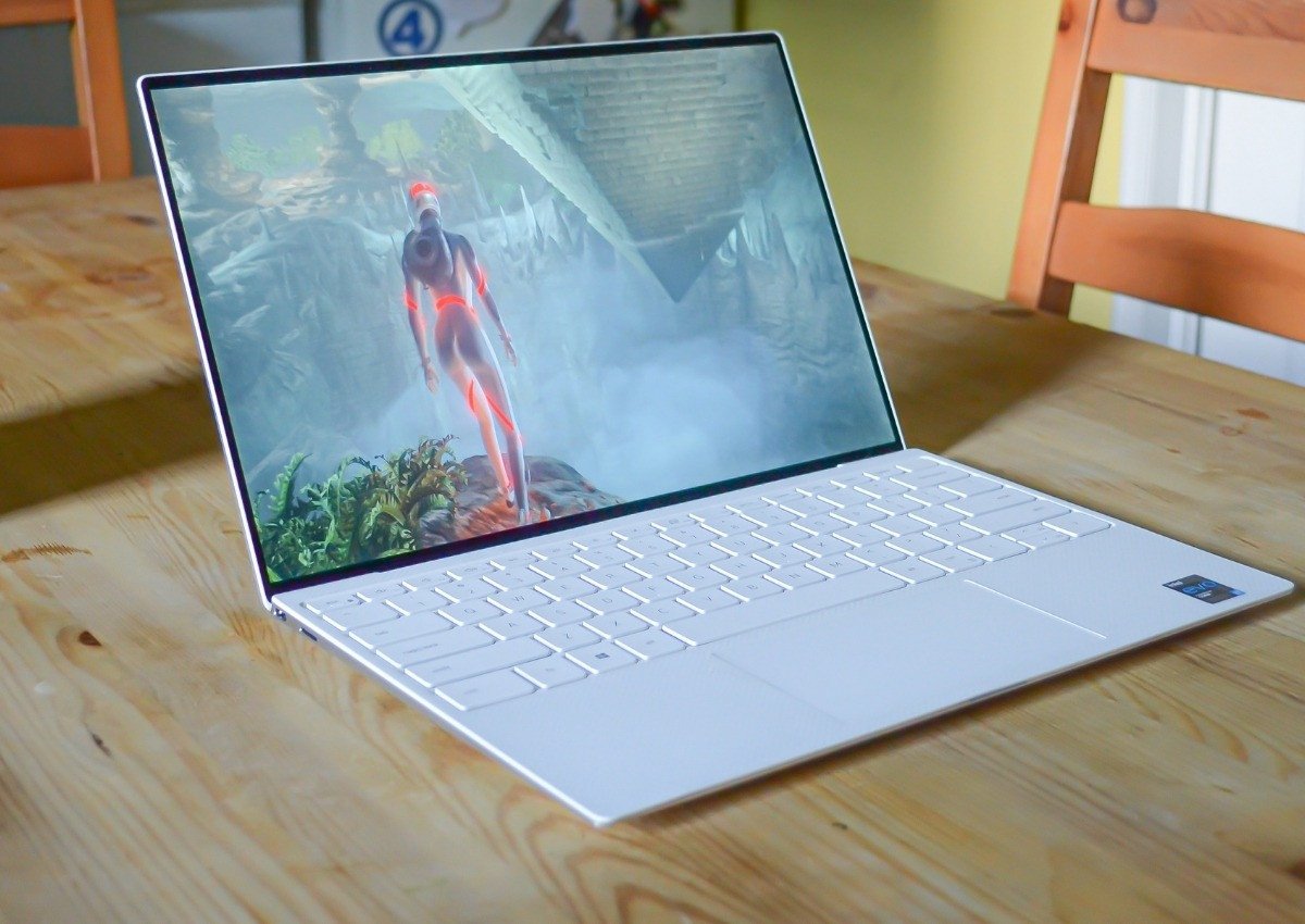 Laptop HP Spectre x360 cao cấp, thiết kế linh hoạt