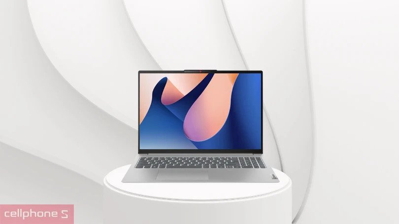 Laptop Lenovo Ideapad Slim 5 16IAH8 83BG004EVN với màn hình mở