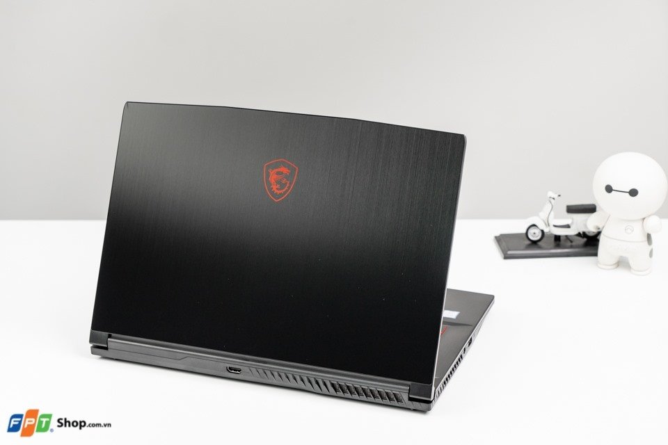 Laptop MSI Gaming GF63 Thin 11SC-664VN i5 11400H với thiết kế gaming, màn hình 144Hz, là một trong những laptop tầm giá 15 triệu tốt nhất 2024 cho game thủ