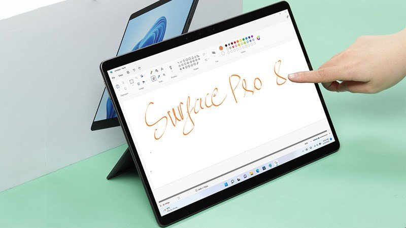 Laptop tích hợp các tính năng bảo mật vân tay và nhận diện khuôn mặt