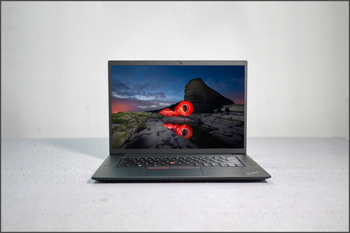 Lenovo ThinkPad P1 Gen 5 - laptop card màn hình rời mạnh mẽ cho chuyên gia