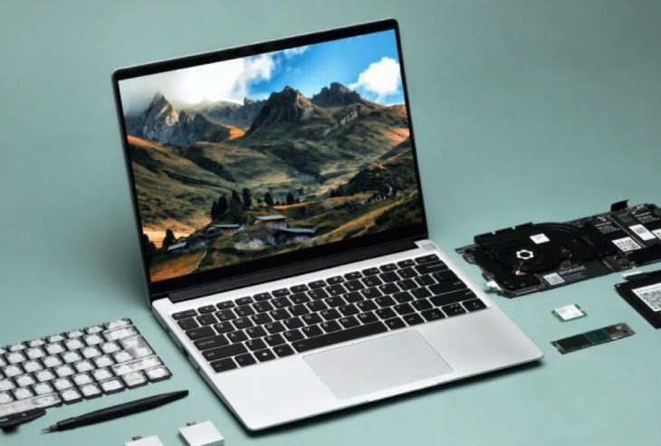 Linh kiện laptop không chính hãng hoặc kém chất lượng sau khi sửa chữa, ảnh hưởng đến độ bền và chức năng nút nguồn, gợi ý các cách khởi động laptop không cần nút nguồn.