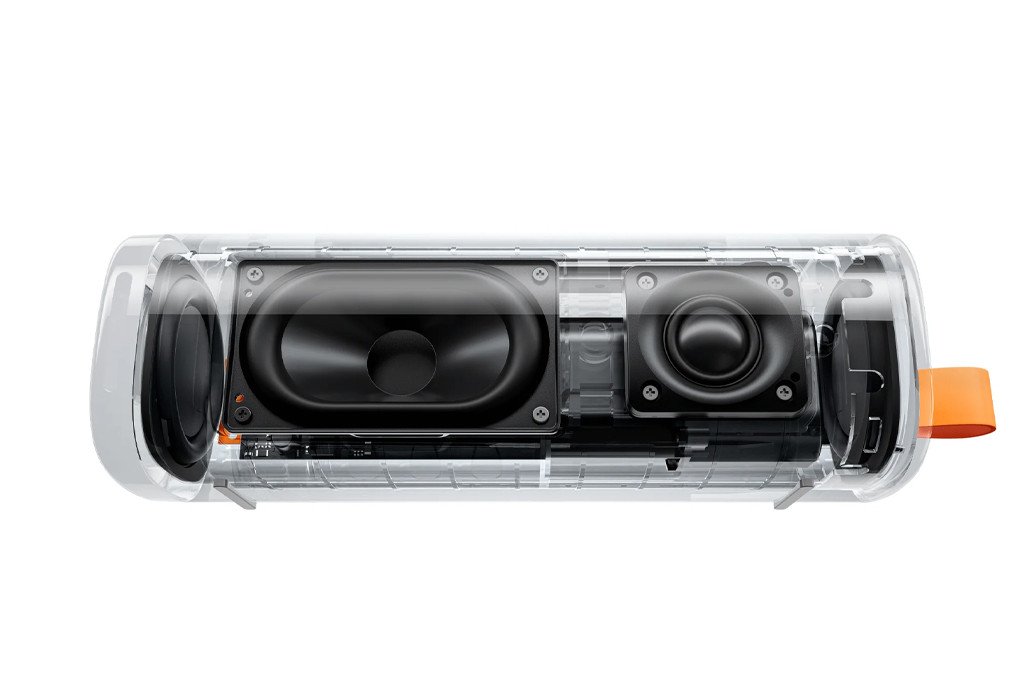 Loa Bluetooth Xiaomi Sound Outdoor với thiết kế lưới loa lớn, mang đến âm thanh chất lượng cao và rõ ràng