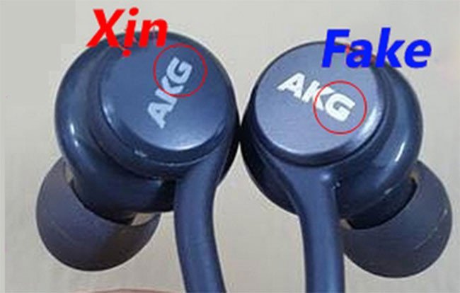 logo AKG rõ nét trên tai nghe akg chính hãng