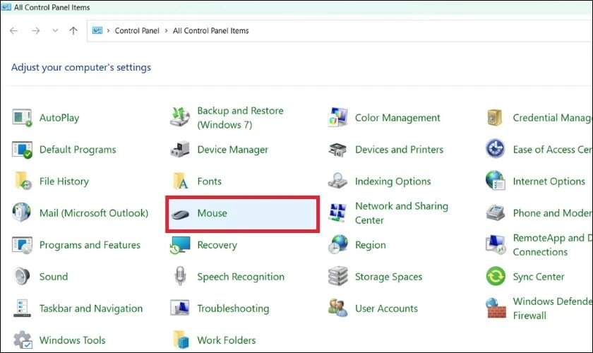 Lựa chọn "Mouse" trong Control Panel để điều chỉnh các thiết lập chuột cảm ứng laptop