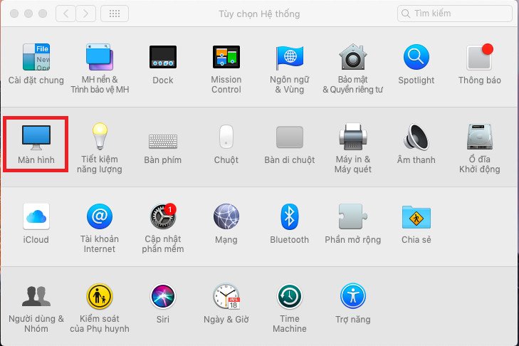Lựa chọn mục Màn hình (Display) để giảm sáng màn hình laptop trên macOS