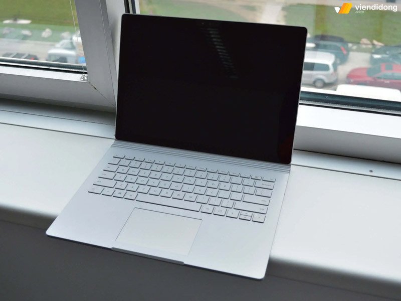 Mainboard laptop bị hư hỏng khi vô nước không lên nguồn