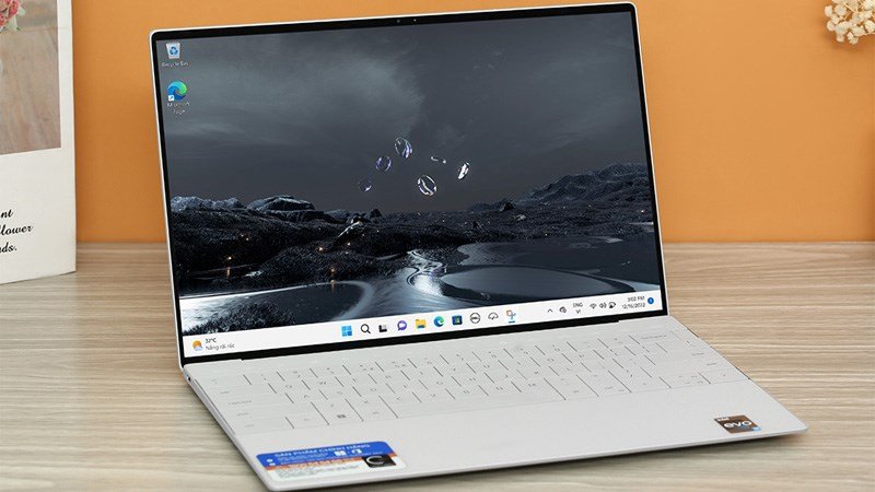 Màn hình chất lượng cao trên laptop Dell