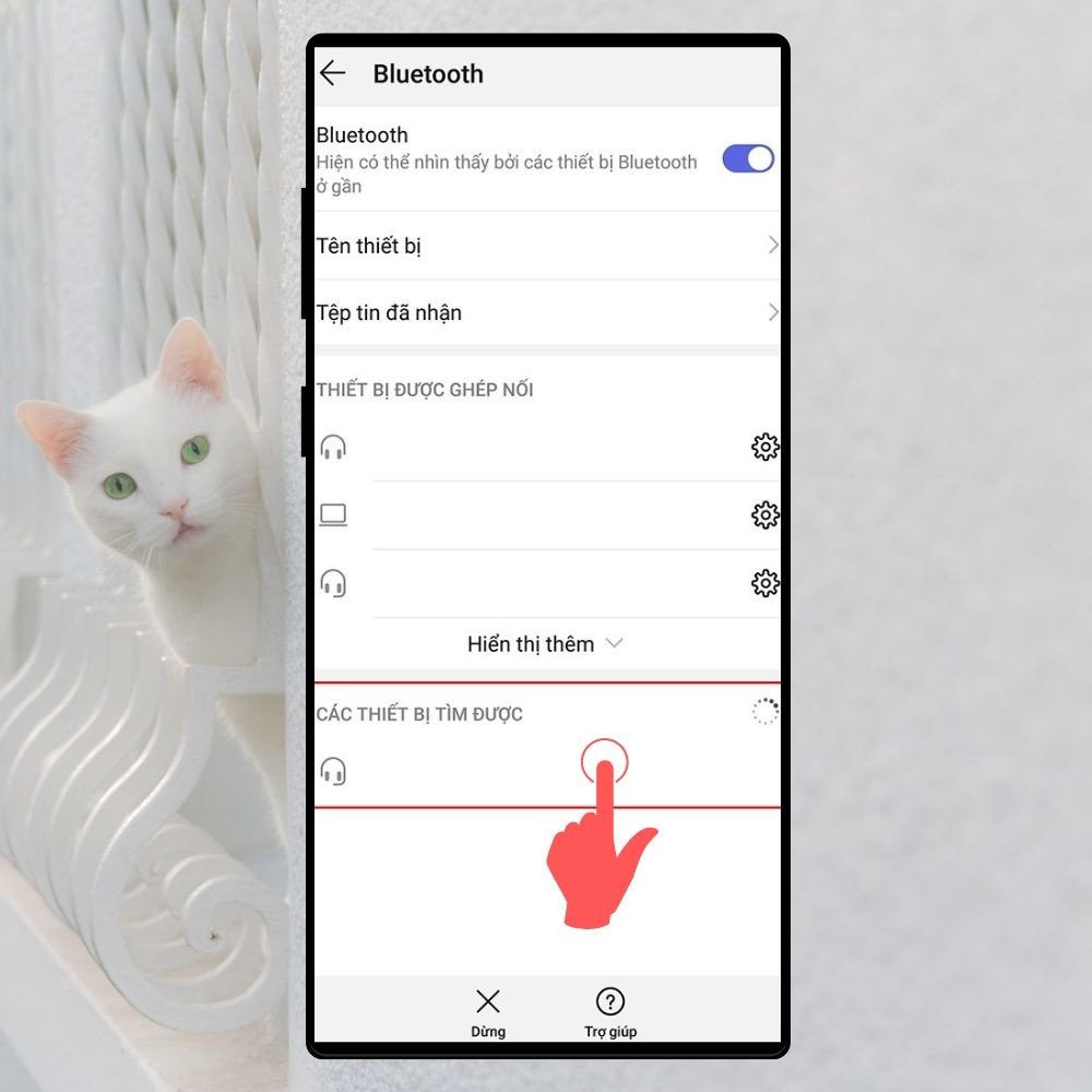Màn hình điện thoại OPPO hiển thị danh sách thiết bị Bluetooth có sẵn để kết nối