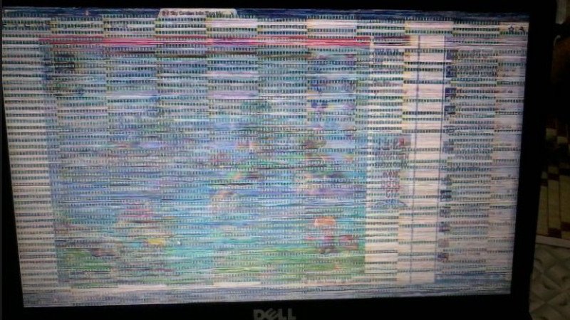 Màn hình laptop bị nhòe, sọc ngang dọc do lỗi phần cứng màn hình