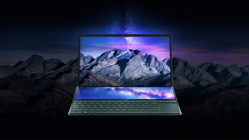 Màn hình laptop hiển thị rõ nét dưới ánh sáng mạnh, cho thấy tầm quan trọng của độ sáng nit