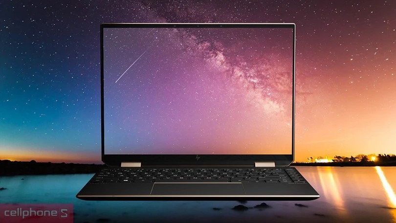 Màn hình lớn của laptop 16 inch mỏng nhẹ hiển thị hình ảnh sắc nét