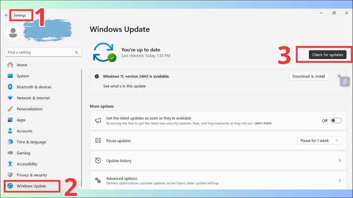Màn hình Windows Update trong Settings, nơi người dùng kiểm tra và cập nhật hệ điều hành để khắc phục các lỗi liên quan đến laptop tự bật nguồn khi mở nắp
