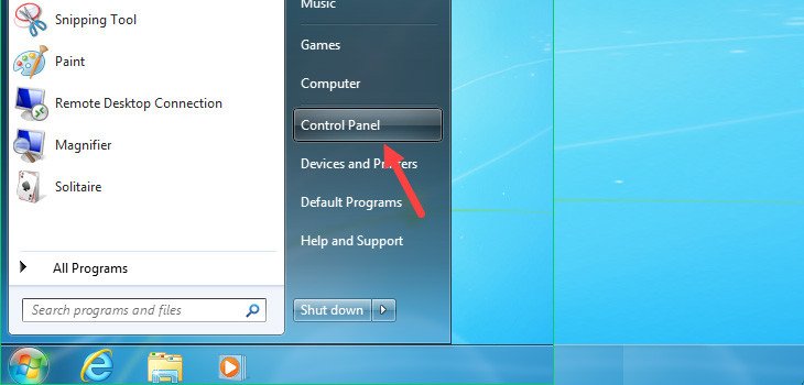 Menu Start của Windows 7, bước đầu tiên để vào Control Panel nhằm cấu hình chuột cảm ứng.