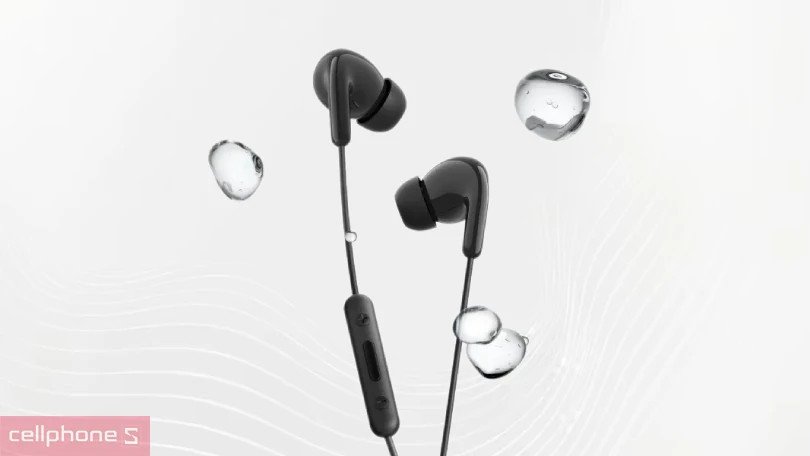 Micro tích hợp và tính năng kháng nước IP54 trên tai nghe có dây Xiaomi