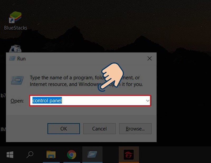 Mở hộp thoại Run và nhập "Control panel" để truy cập cài đặt hệ thống