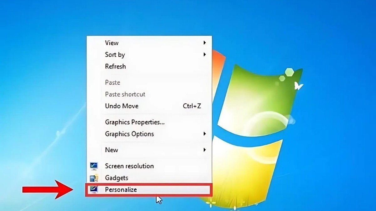 Mở tùy chọn Personalize để tùy chỉnh màn hình nền laptop Windows 7.