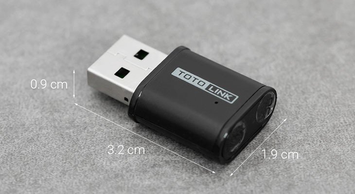 Một chiếc card wifi rời cho laptop dạng USB nhỏ gọn, tiện lợi mang theo