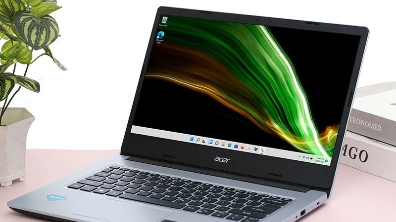 Một dòng laptop 14 inch được tối ưu cho công việc và học tập